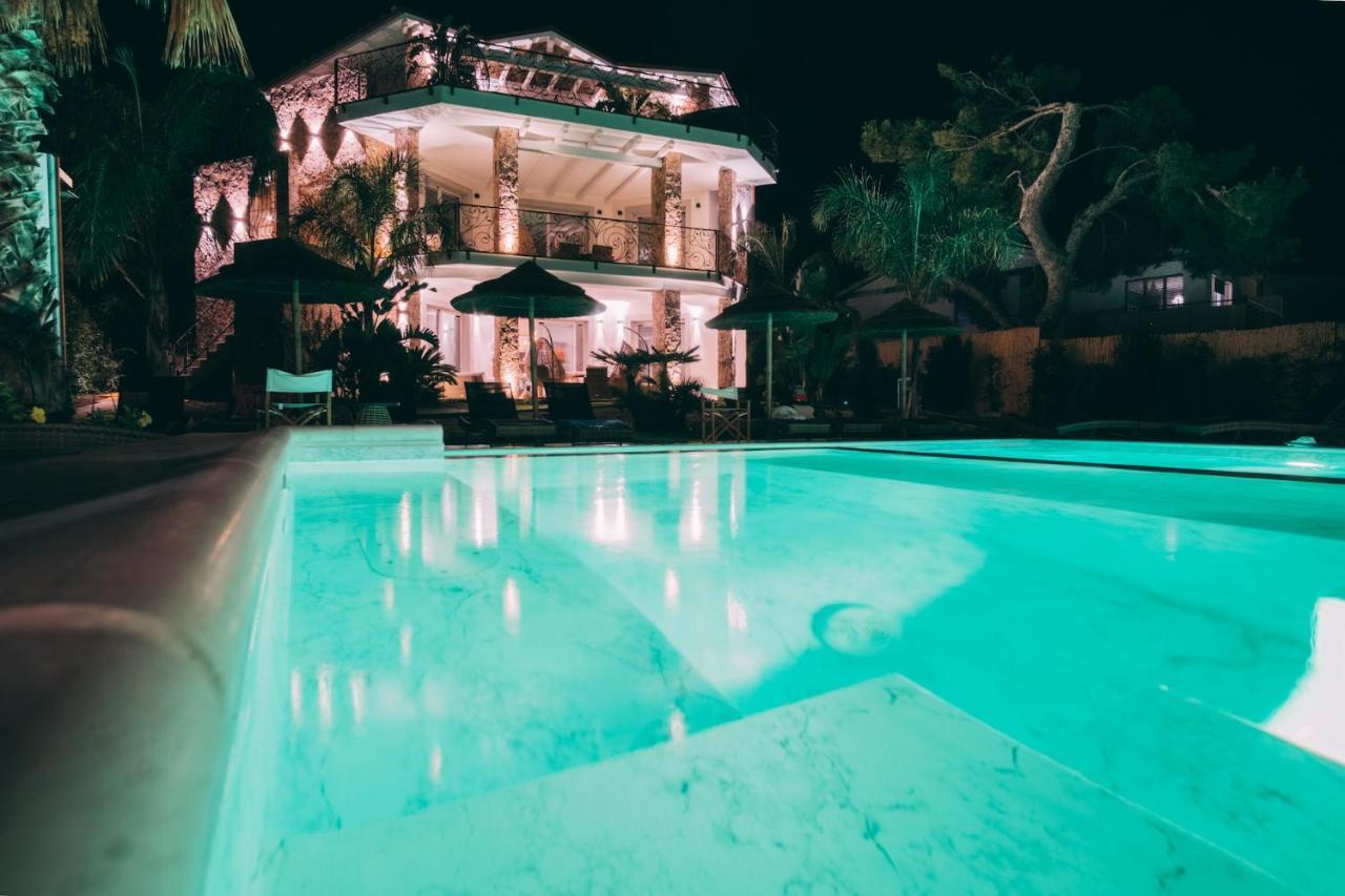 Villa Aquamarina Pavoncella Rossa Porto Pino Buitenkant foto