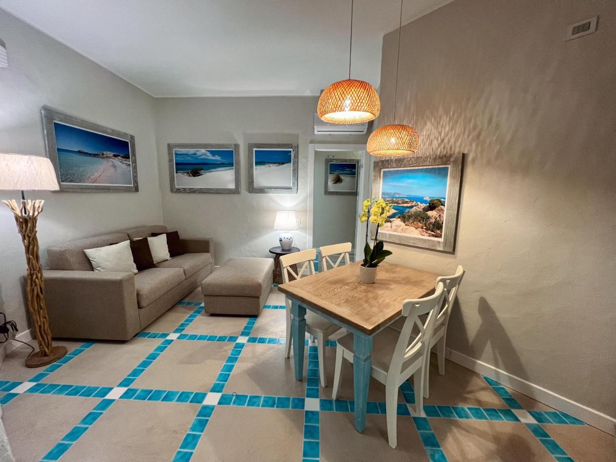 Villa Aquamarina Pavoncella Rossa Porto Pino Buitenkant foto