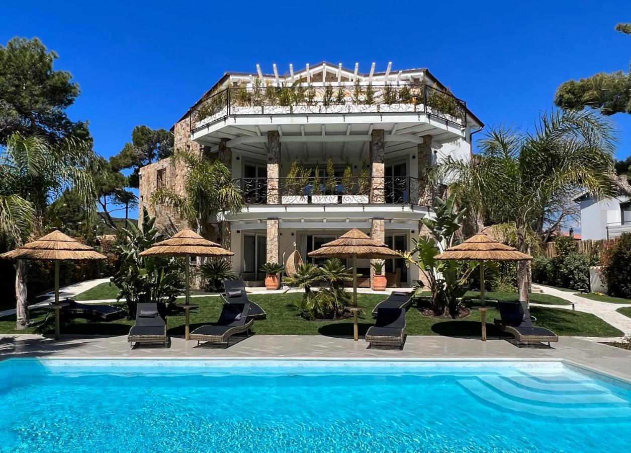 Villa Aquamarina Pavoncella Rossa Porto Pino Buitenkant foto